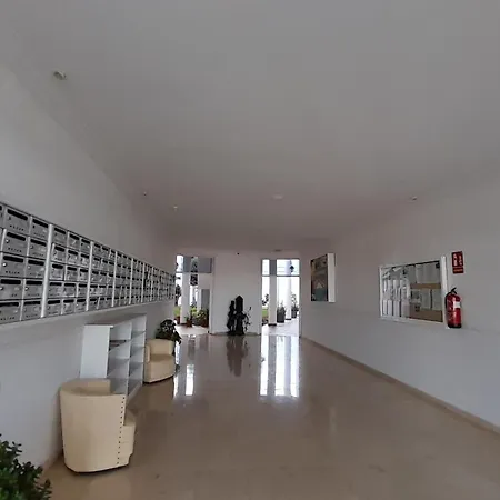 Island Village Heights