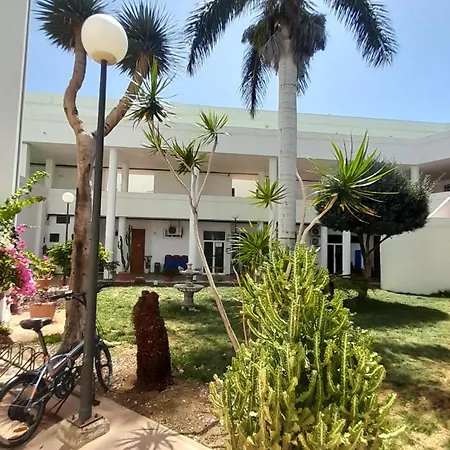 아파트 Island Village Heights